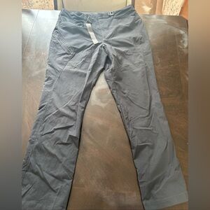 The North Face Men's Dark Gray Cargo Pants